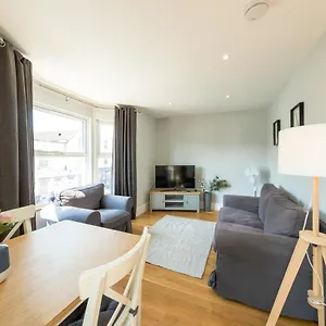 North Street - 2 Bedroom - Hopewell Apartment Bristol